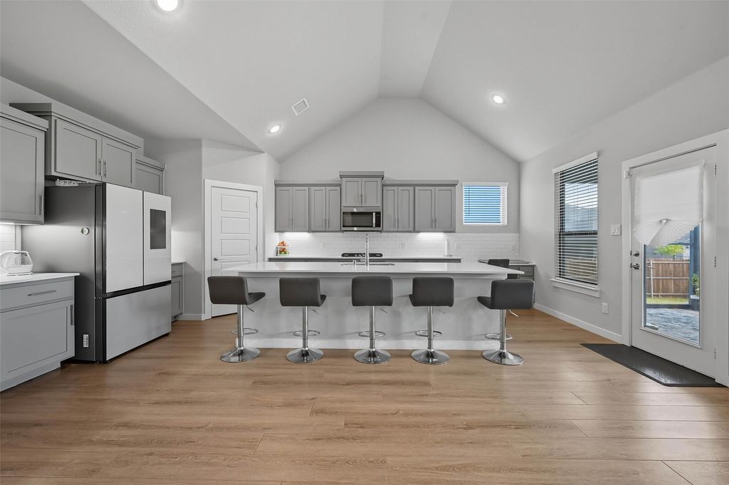 2401 Mankato Drive, Fort Worth, TX 76179