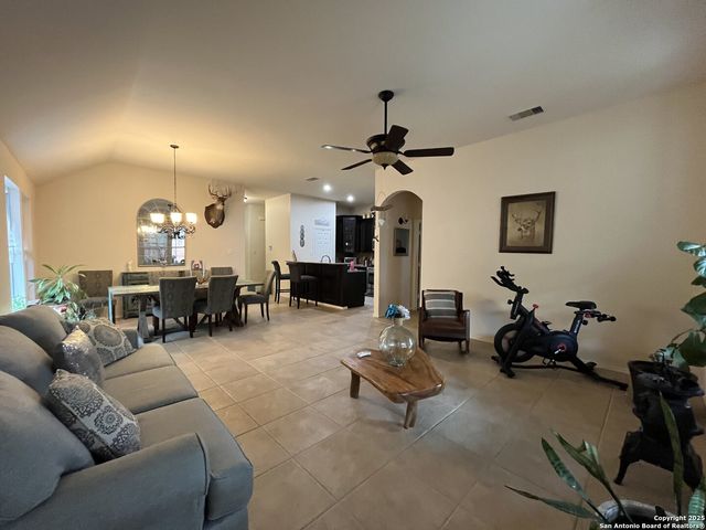 8707 Sarasota Woods, San Antonio, TX 78250