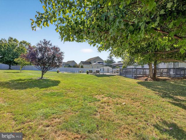 39 SARAH LN, Mount Joy, PA 17552