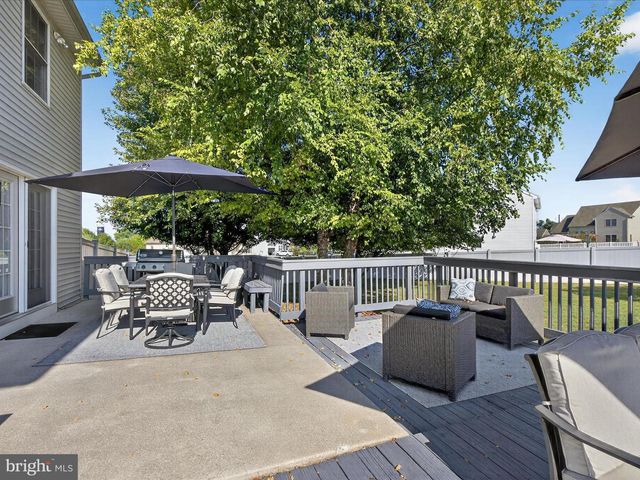 39 SARAH LN, Mount Joy, PA 17552