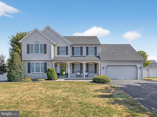 39 SARAH LN, Mount Joy, PA 17552