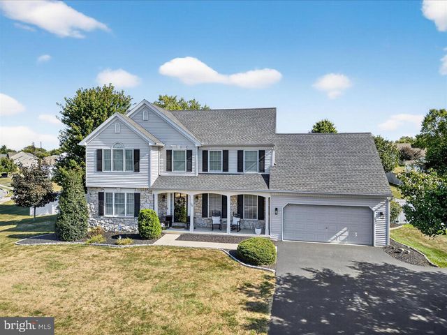39 SARAH LN, Mount Joy, PA 17552