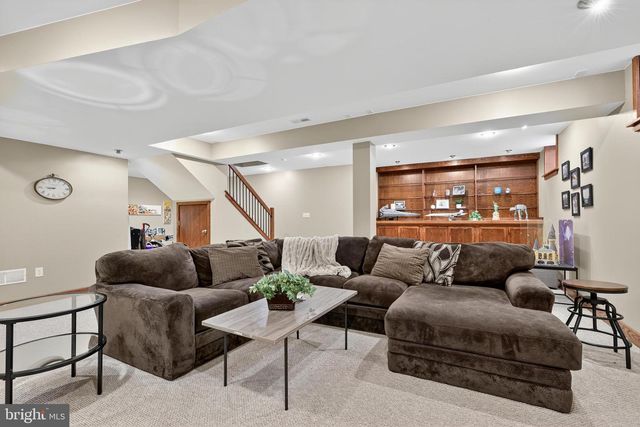 39 SARAH LN, Mount Joy, PA 17552