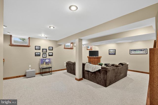 39 SARAH LN, Mount Joy, PA 17552