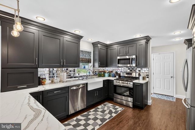 39 SARAH LN, Mount Joy, PA 17552