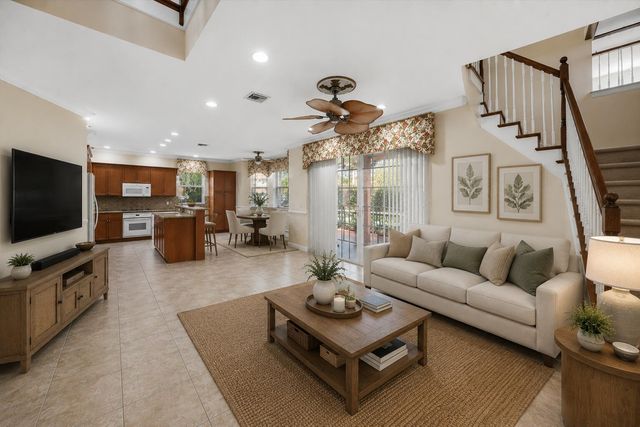 9100 Dupont Place, Wellington, FL 33414