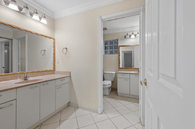 9100 Dupont Place, Wellington, FL 33414