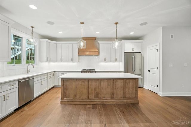 7834 Laurel Avenue, Madeira, OH 45243