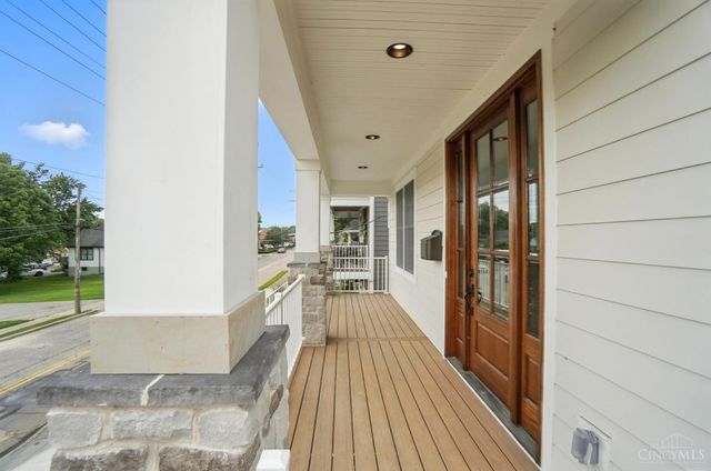 7834 Laurel Avenue, Madeira, OH 45243