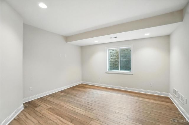 7834 Laurel Avenue, Madeira, OH 45243