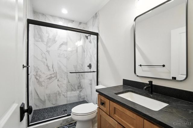 7834 Laurel Avenue, Madeira, OH 45243