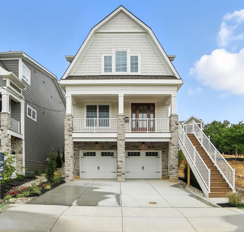 7834 Laurel Avenue, Madeira, OH 45243