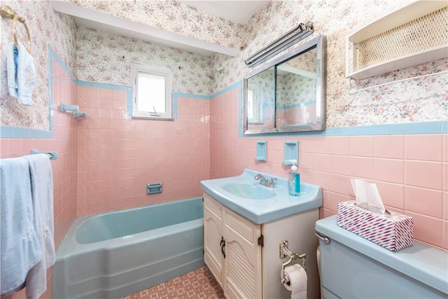 6576 Library Rd `, South Park, PA 15129