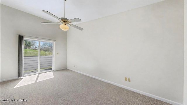 2745 Grinstead Dr 201, Louisville, KY 40206