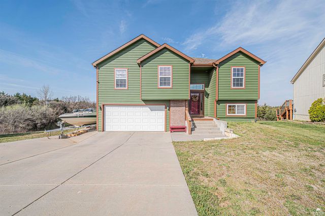 1817 Carmen Court, Junction City, KS 66441