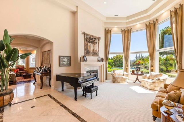 14963 Huntington Gate Drive, Poway, CA 92064