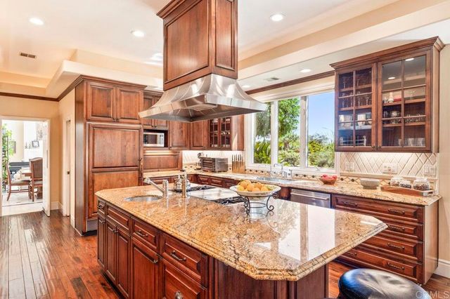 14963 Huntington Gate Drive, Poway, CA 92064