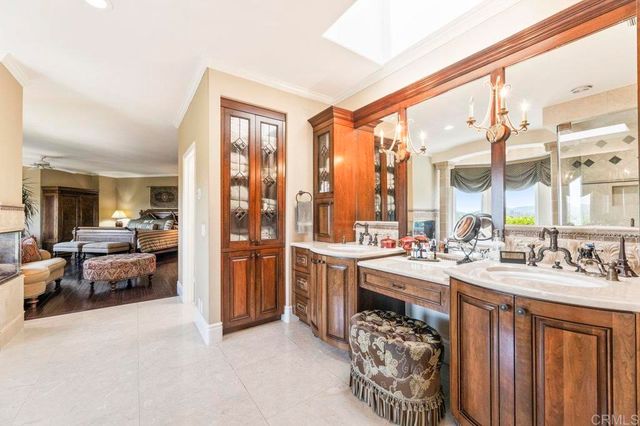 14963 Huntington Gate Drive, Poway, CA 92064