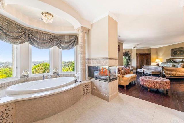 14963 Huntington Gate Drive, Poway, CA 92064