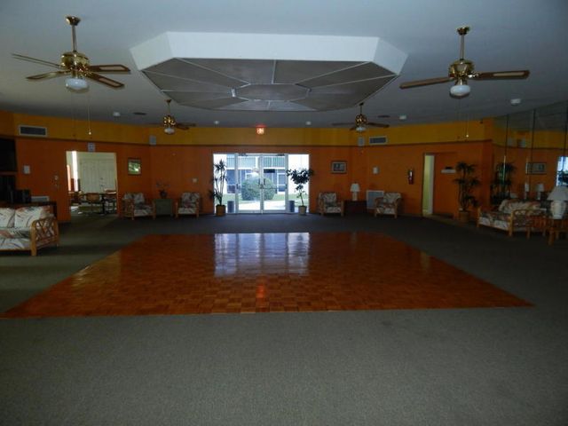 500 VILLAGE GREEN Circle W 107, Palm Springs, FL 33461