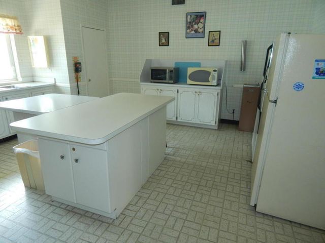 500 VILLAGE GREEN Circle W 107, Palm Springs, FL 33461