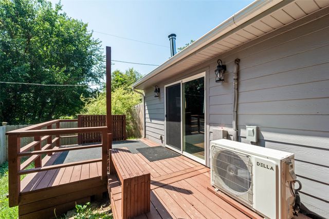 1380 Rock Creek Street W, Kellogg, IA 50135