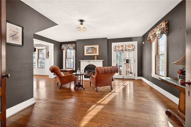 44 Golfside Parkway, Brighton, NY 14610