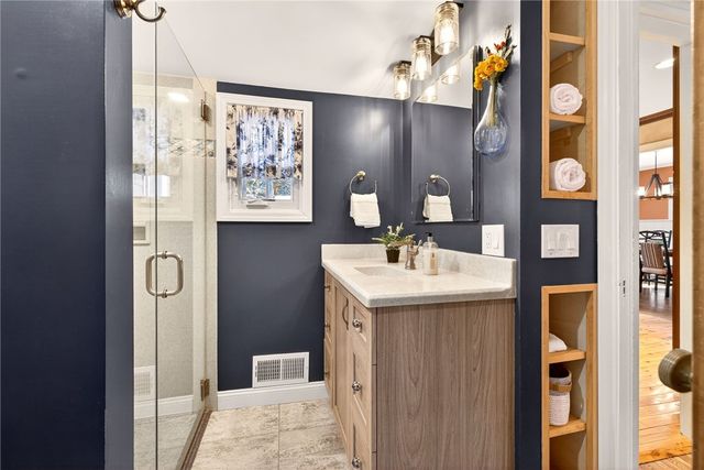 44 Golfside Parkway, Brighton, NY 14610