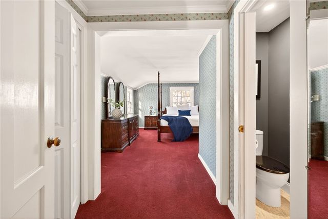 44 Golfside Parkway, Brighton, NY 14610