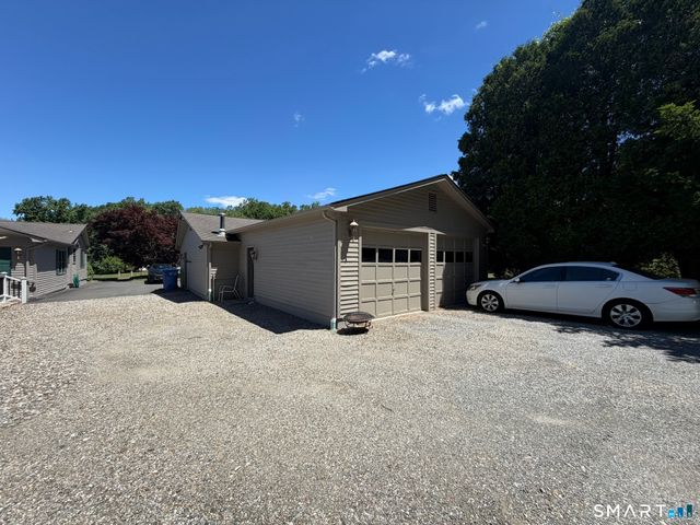 66 Tuckahoe Drive, Shelton, CT 06484
