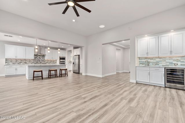 2333 E Copper Valley Way, Green Valley, AZ 85614