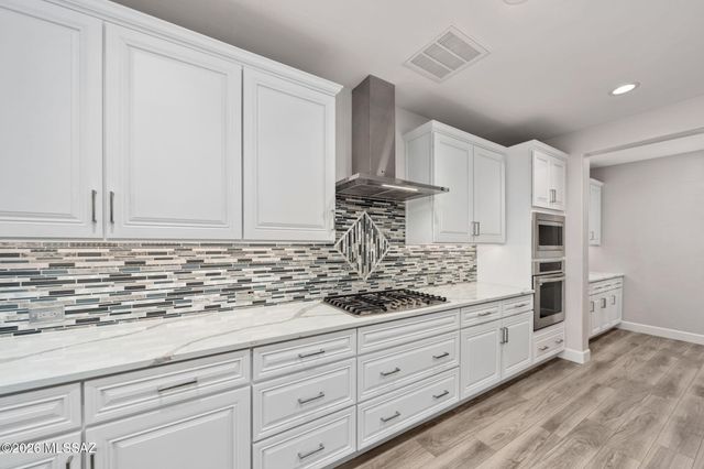 2333 E Copper Valley Way, Green Valley, AZ 85614
