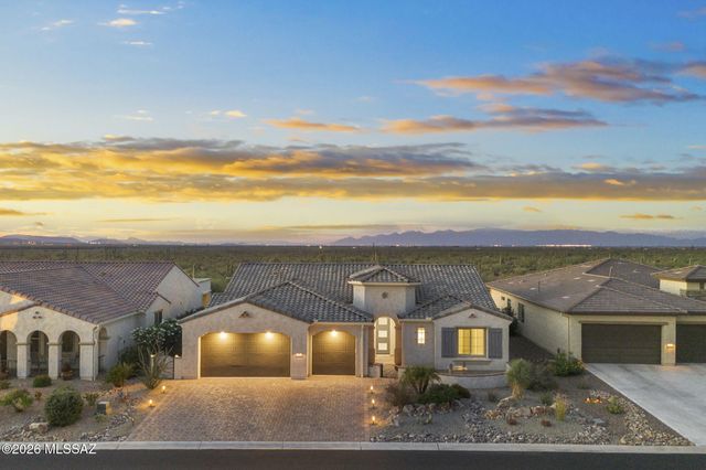 2333 E Copper Valley Way, Green Valley, AZ 85614