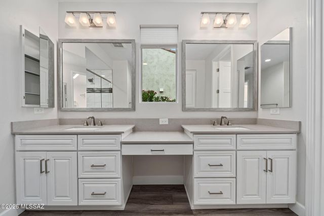2333 E Copper Valley Way, Green Valley, AZ 85614
