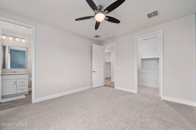 2333 E Copper Valley Way, Green Valley, AZ 85614