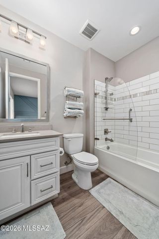 2333 E Copper Valley Way, Green Valley, AZ 85614