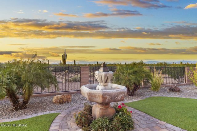 2333 E Copper Valley Way, Green Valley, AZ 85614