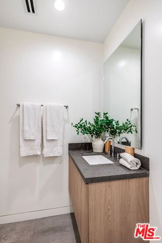 1620 Electric Avenue, Venice (los Angeles), CA 90291