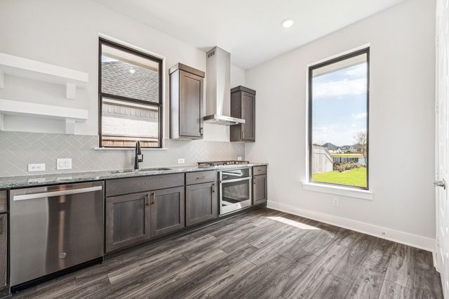 10314 Forest Lake Drive, Missouri City, TX 77459