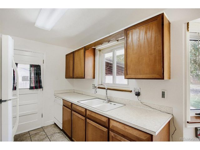 7615 Pierce St, Arvada, CO 80003