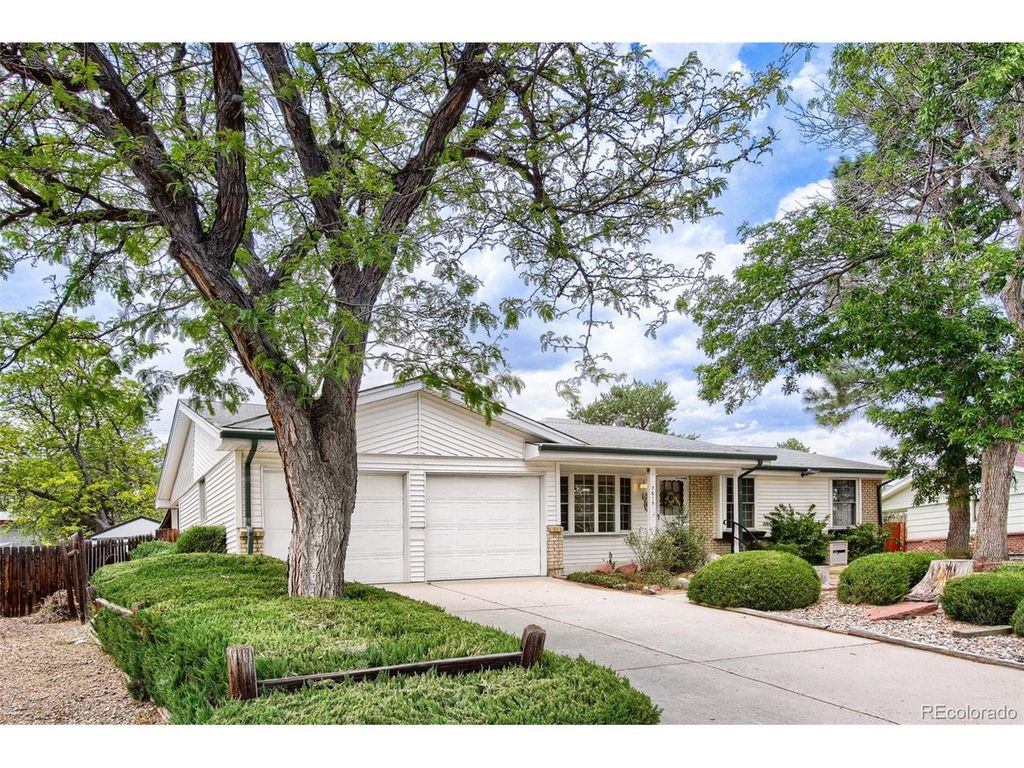 7615 Pierce St, Arvada, CO 80003