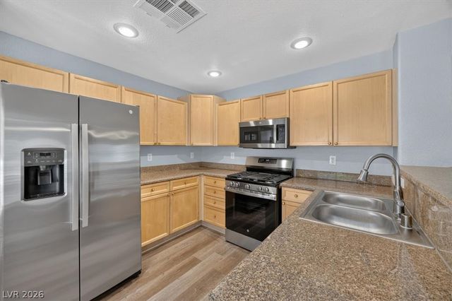 561 Aspen Leaf Street, Las Vegas, NV 89144
