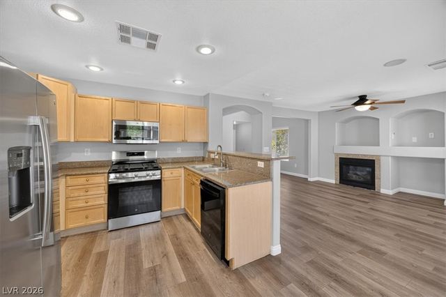 561 Aspen Leaf Street, Las Vegas, NV 89144