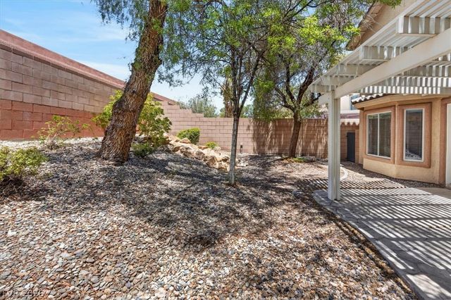 561 Aspen Leaf Street, Las Vegas, NV 89144