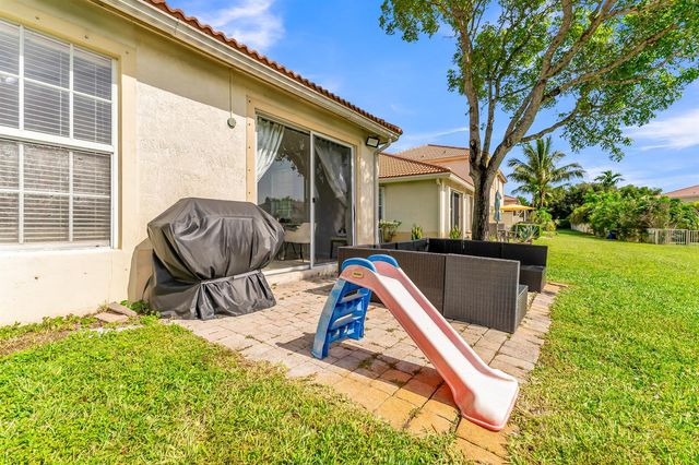 1723 NW 78TH Way 1723, Pembroke Pines, FL 33024