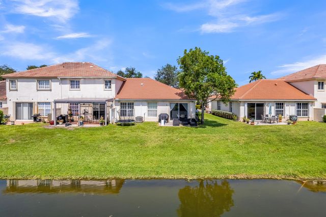 1723 NW 78TH Way 1723, Pembroke Pines, FL 33024