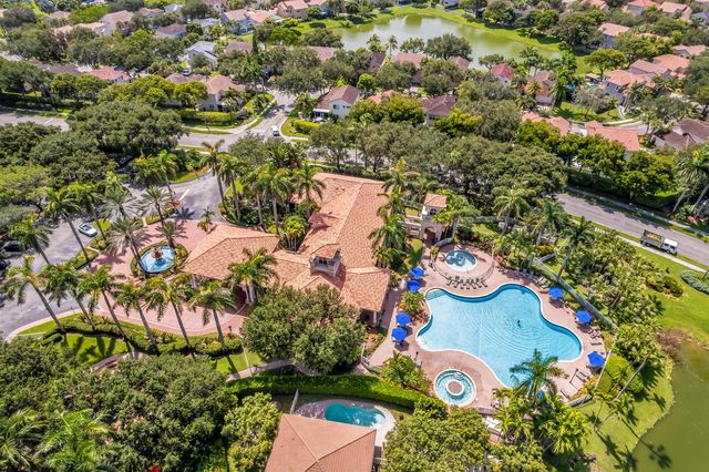 1723 NW 78TH Way 1723, Pembroke Pines, FL 33024