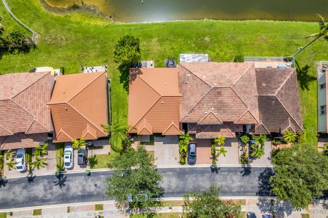1723 NW 78TH Way 1723, Pembroke Pines, FL 33024