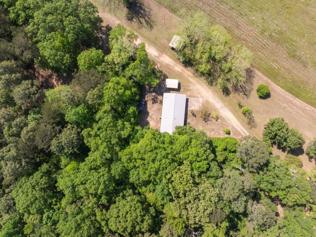 4684 Old Hwy 11, Purvis, MS 39475