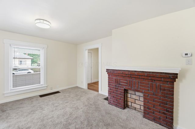 2015 Clifton Avenue, Springfield, OH 45505